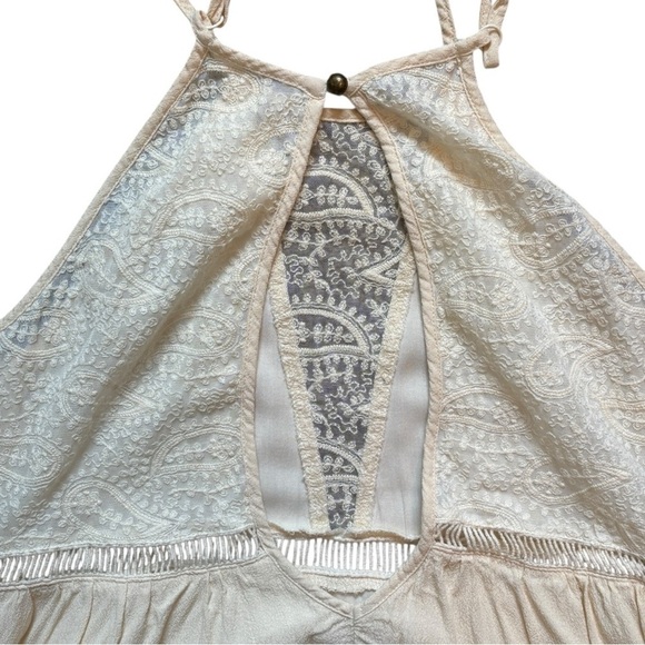 Ivory/Cream halter neck, lace-trimmed V-shaped Summer Mini Dress Woman’s Size 8 - Picture 4 of 10